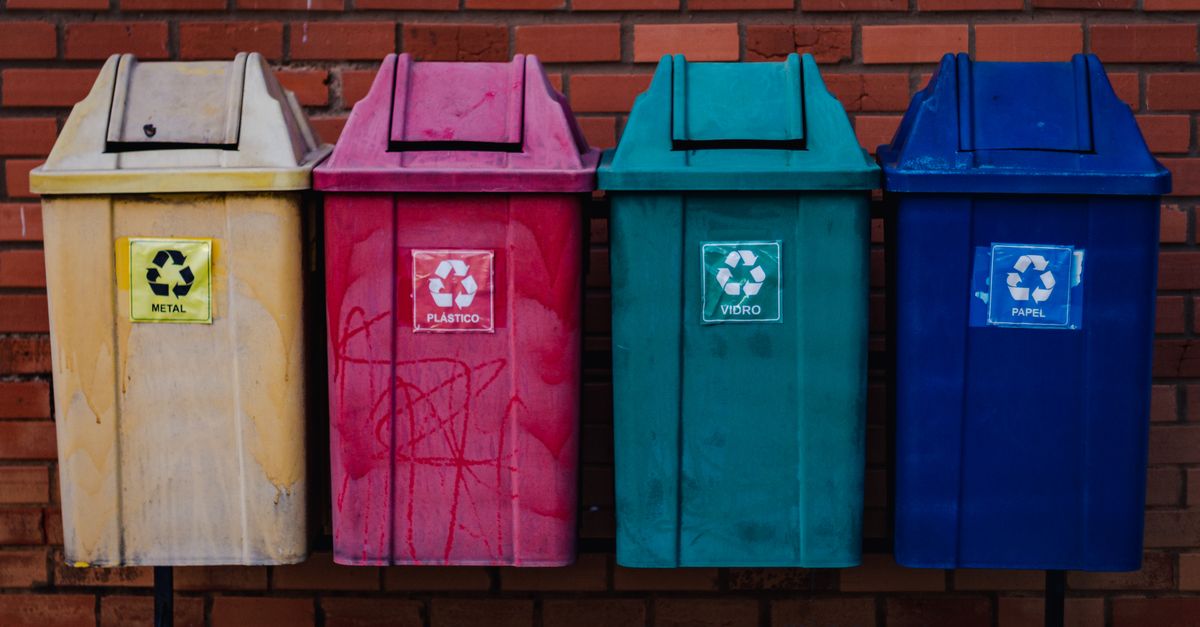 découvrez notre bac à compost pratique et écologique, idéal pour transformer vos déchets organiques en compost riche et naturel pour votre jardin.