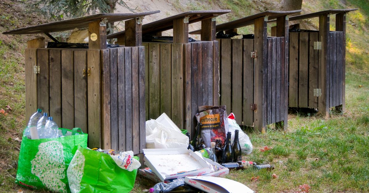 découvrez notre bac à compost en bois, idéal pour un jardin écologique. pratique, durable et esthétique, il facilite la transformation de vos déchets organiques en compost riche.